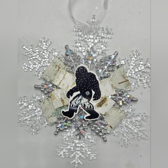 Bigfoot Ornament Sasquatch Cryptid Mythical Believer PNW Creature Christmas OOAK - Picture 2 of 4